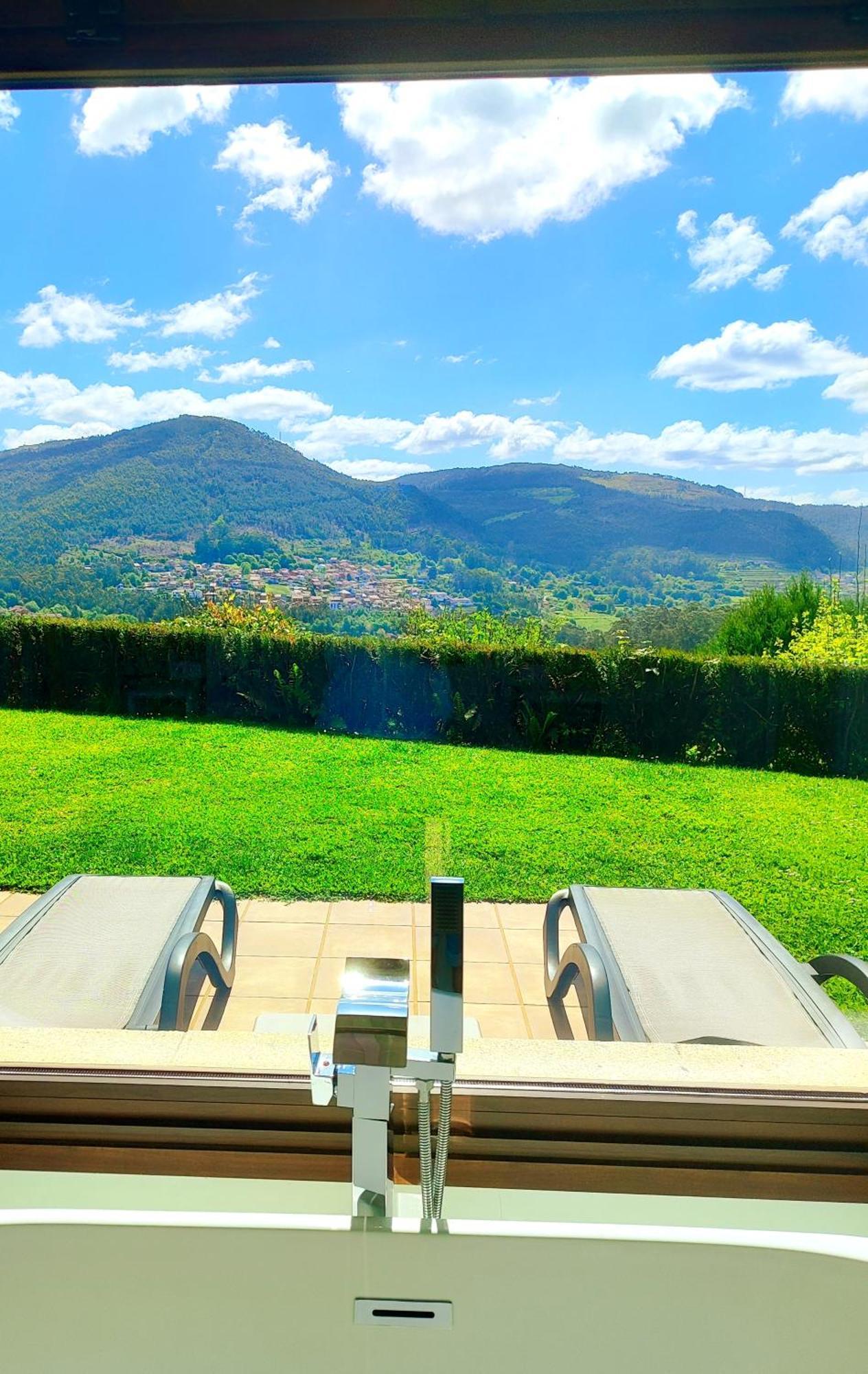 Casa Nueva De Vigo Rural Mos Con Jacuzzi Y Chimenea Para Escapada Romantica Exterior foto